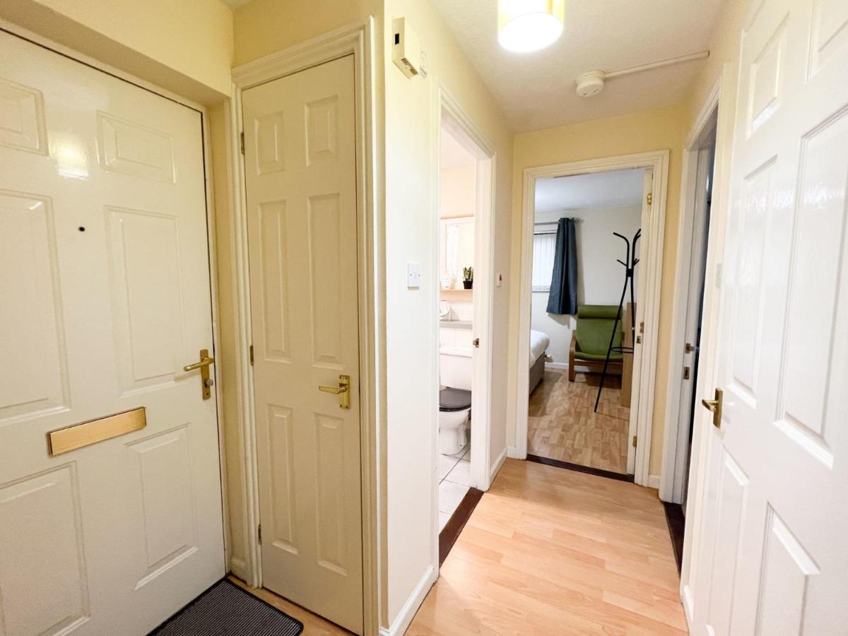2 Bedroom - River Clyde Home - Parking Glasgow Exterior photo