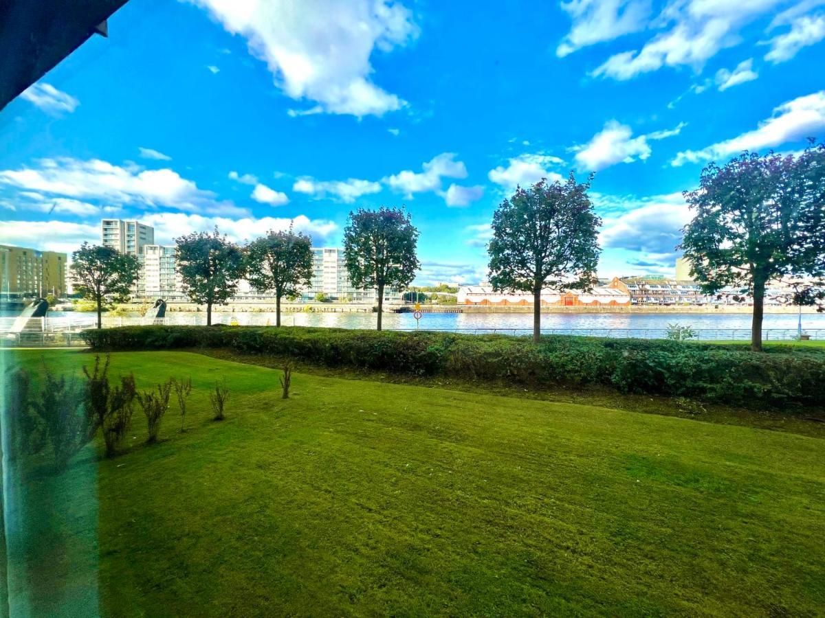 2 Bedroom - River Clyde Home - Parking Glasgow Exterior photo